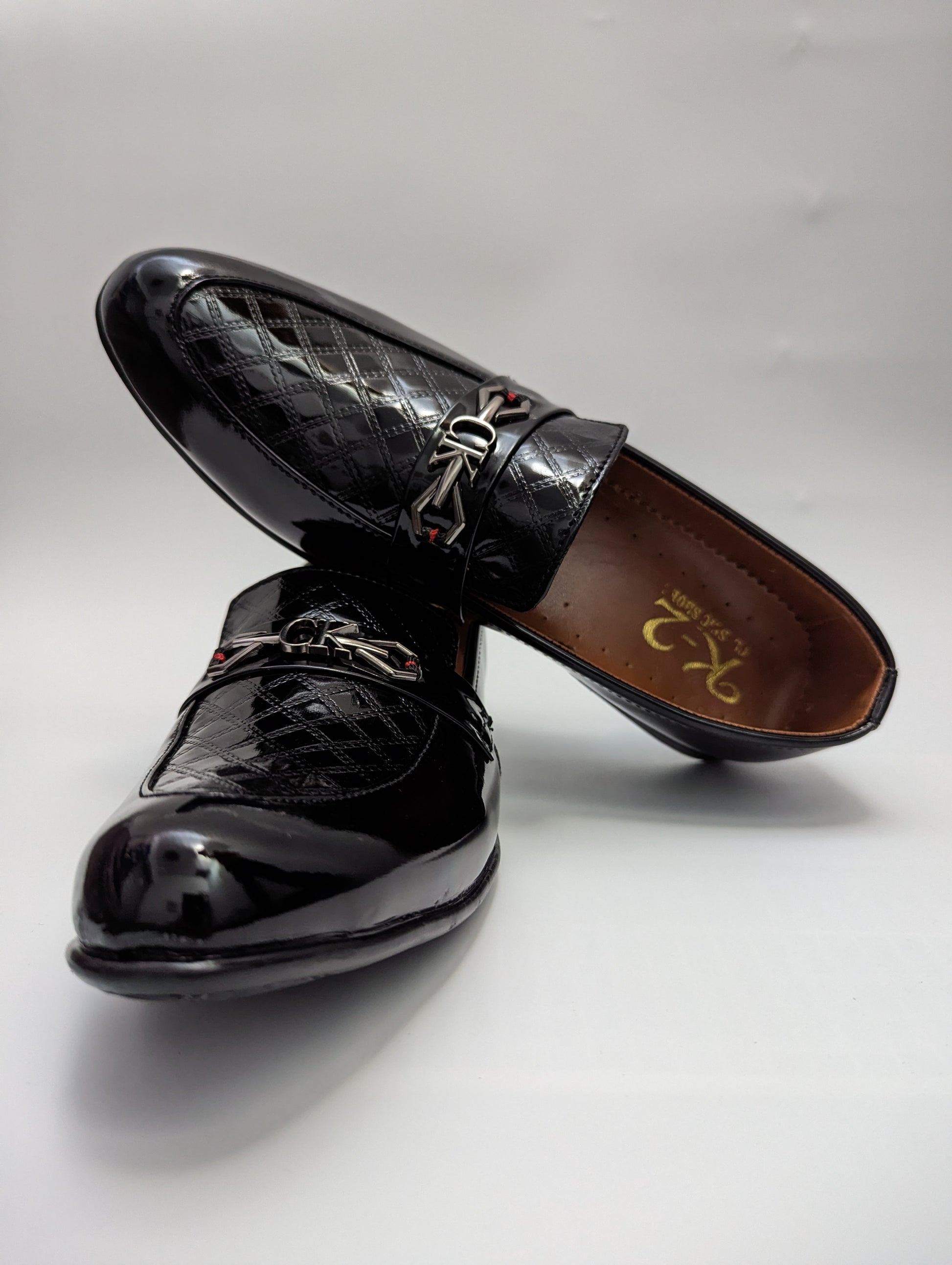 Square Textured Shine Moccasiono Shoes - Black