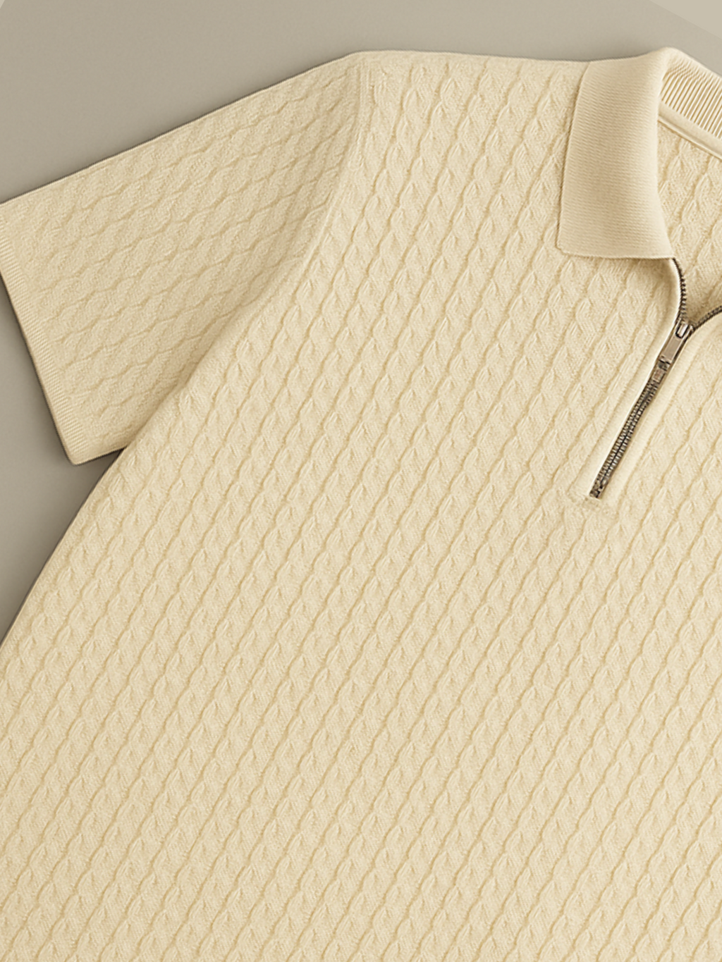 Embose Knitted Zipped Polo - Off White